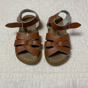 SALTWATER SANDALS